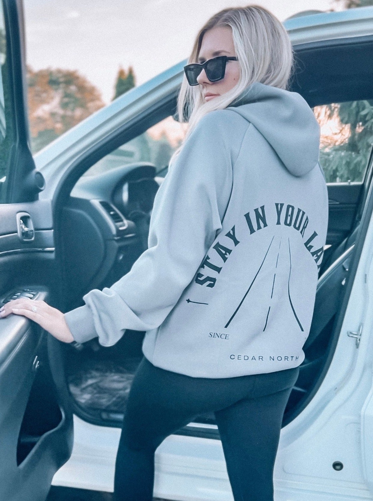 STAY HOODIE