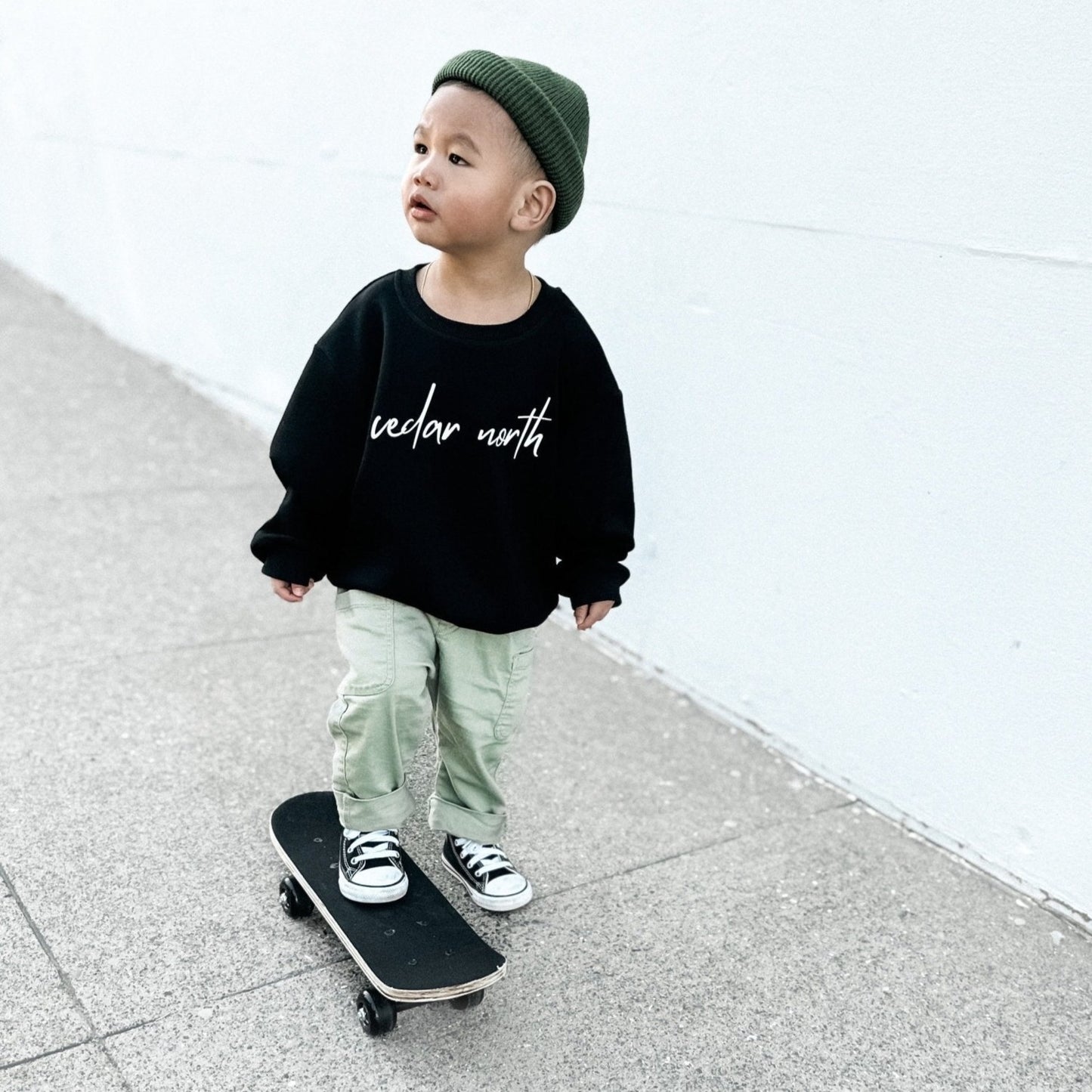 SCRIPT CREWNECK - Cedar North