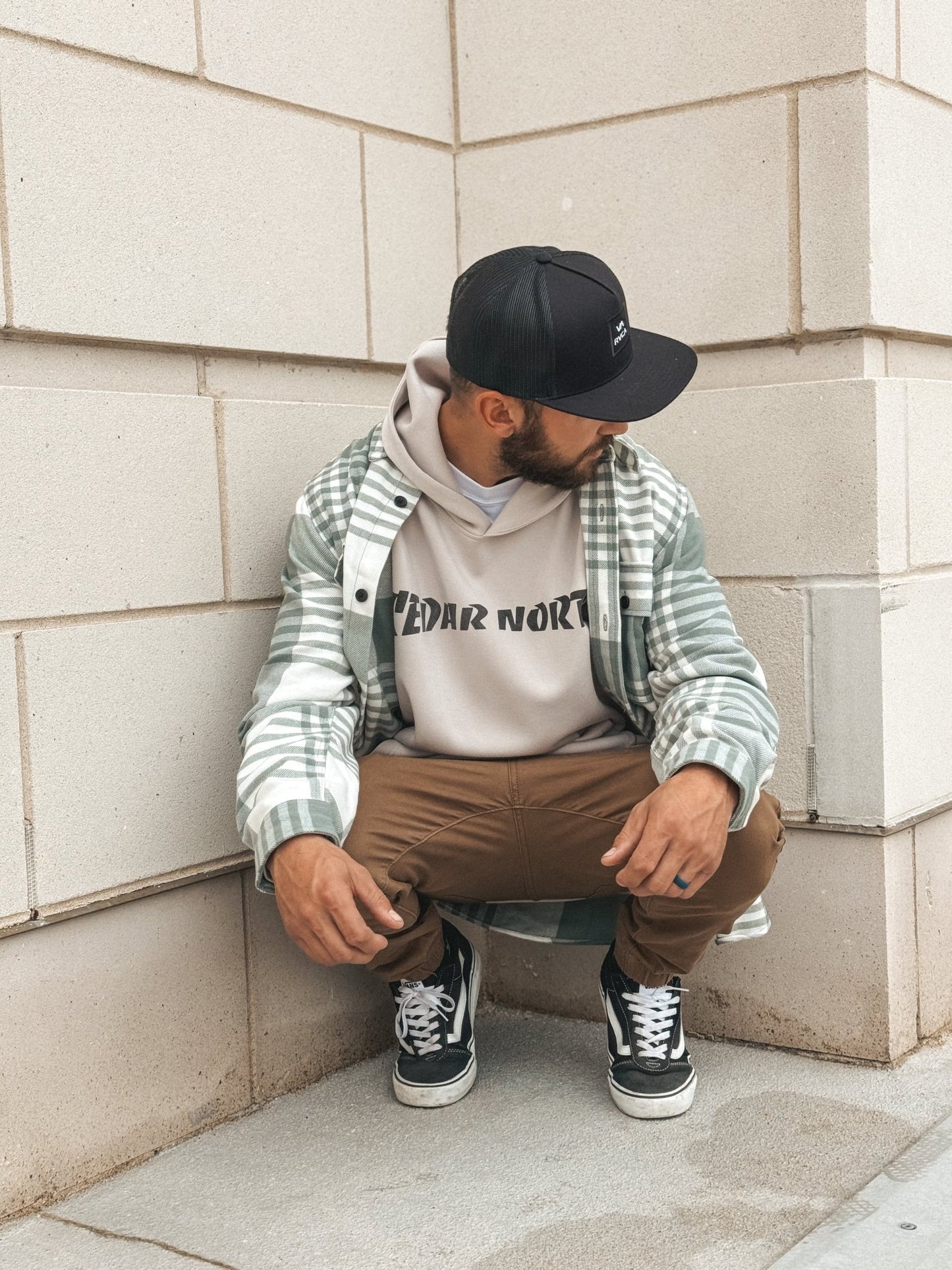 STATEMENT HOODIE - Cedar North