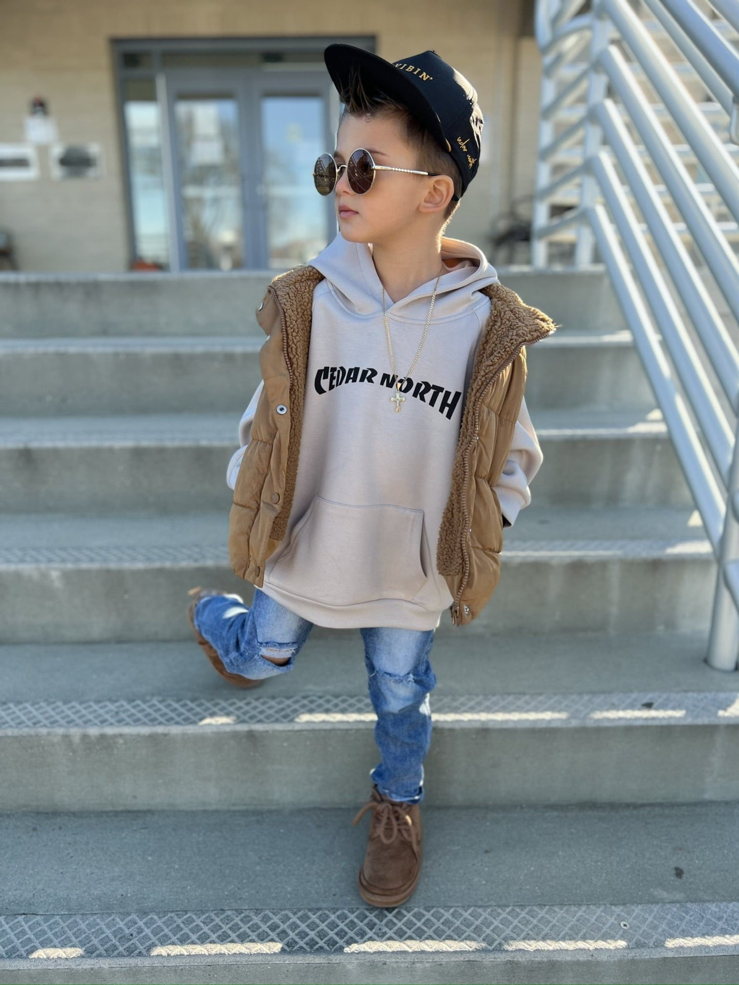 STATEMENT HOODIE - Cedar North